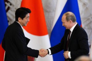 日本、ロシアとの関係強化へ