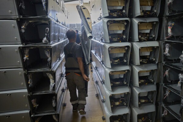 長距離ドローンと巡航ミサイルで戦況を変えるスタートアップ(ウクライナ企業紹介)